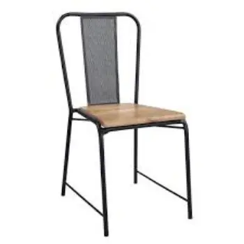 Attractive Designs Iron Chair
